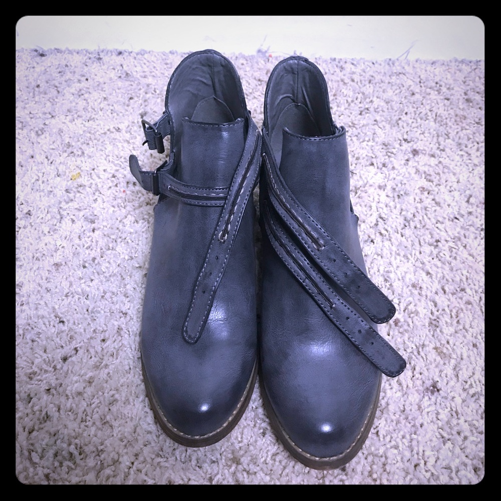 Women Size 7 Cato Heels
